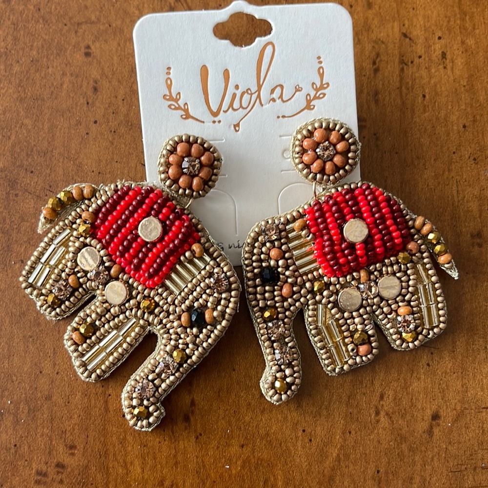 Elephant beaded earrings